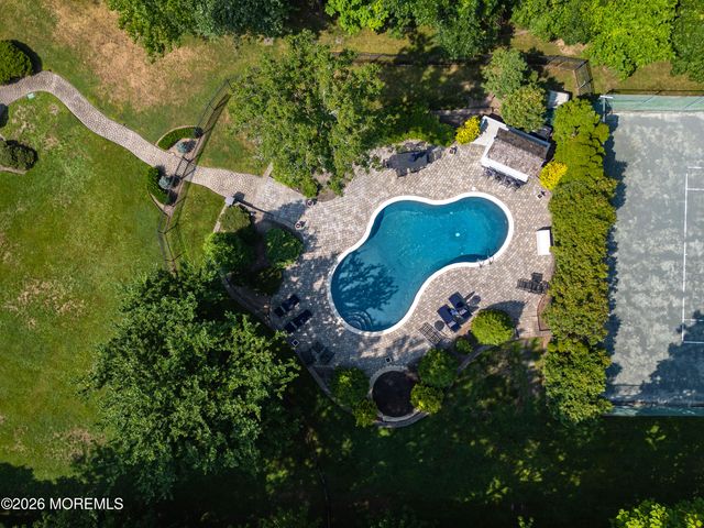 52 Shrewsbury Drive, Rumson, NJ 07760