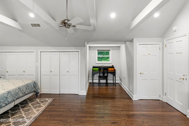 52 Shrewsbury Drive, Rumson, NJ 07760