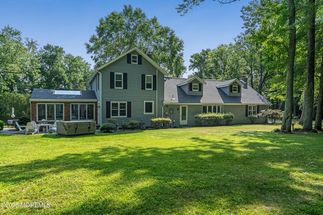 52 Shrewsbury Drive, Rumson, NJ 07760