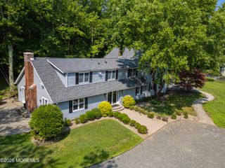 52 Shrewsbury Drive, Rumson, NJ 07760