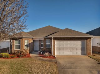 222 Pebble Beach Drive, Perry, GA 31069