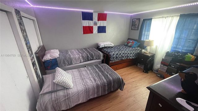 13700 NE 6th Ave 104, North Miami, FL 33161