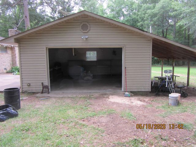 10910 Hilaro Springs Rd, Little Rock, AR 72206