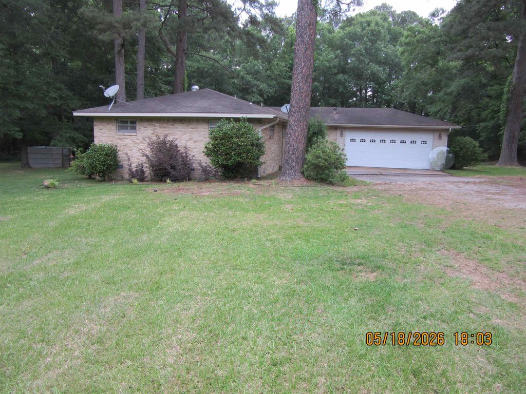 10910 Hilaro Springs Rd, Little Rock, AR 72206