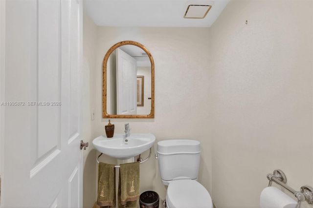 4000 N Highway A1a 502, Hutchinson Island, FL 34949