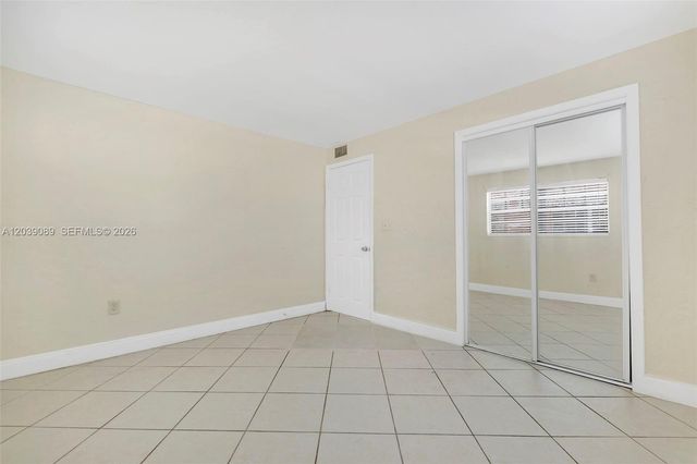 2151 NW 64th Ave, Sunrise, FL 33313