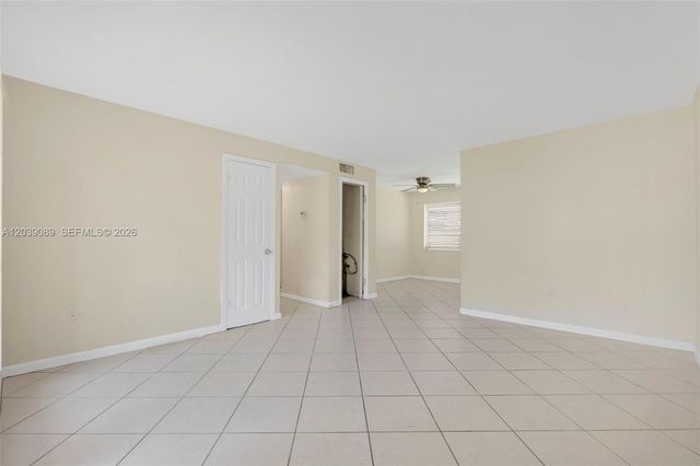 2151 NW 64th Ave, Sunrise, FL 33313