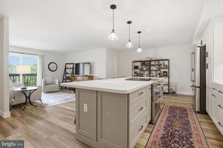 800 AVONDALE RD #5K, Wallingford, PA 19086