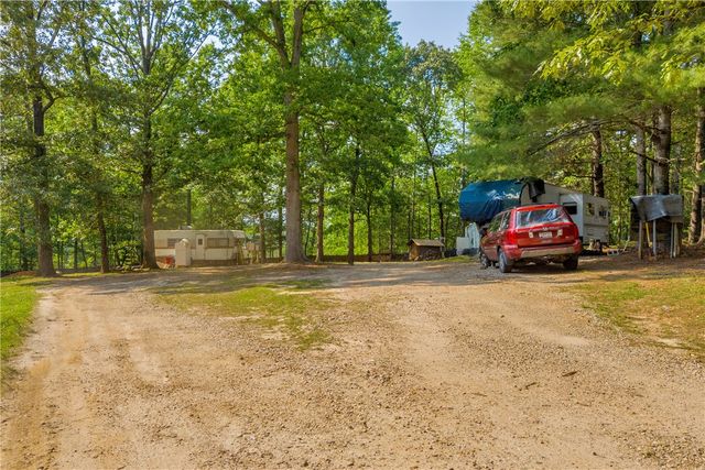 300 Tunnel Town Road, Mountain Rest, SC 29664