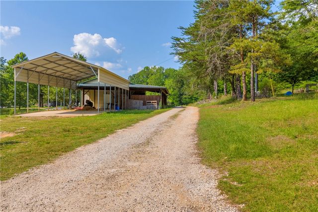 300 Tunnel Town Road, Mountain Rest, SC 29664