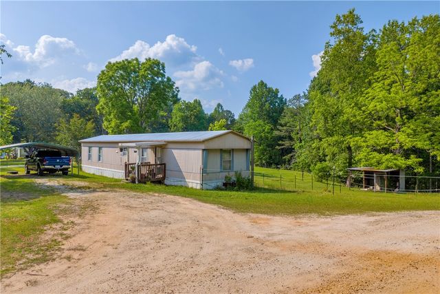 300 Tunnel Town Road, Mountain Rest, SC 29664