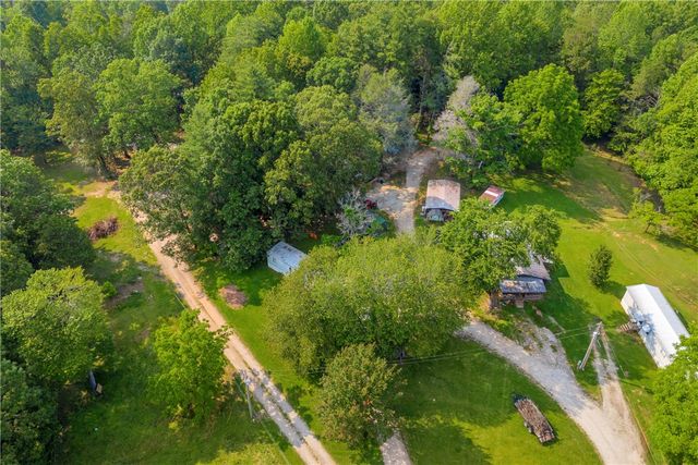 300 Tunnel Town Road, Mountain Rest, SC 29664