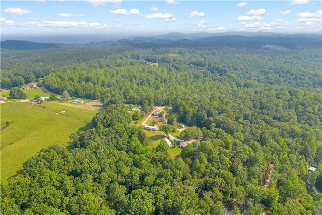 300 Tunnel Town Road, Mountain Rest, SC 29664
