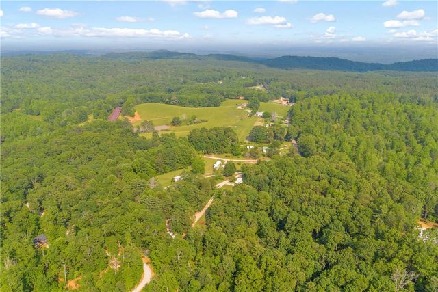 300 Tunnel Town Road, Mountain Rest, SC 29664