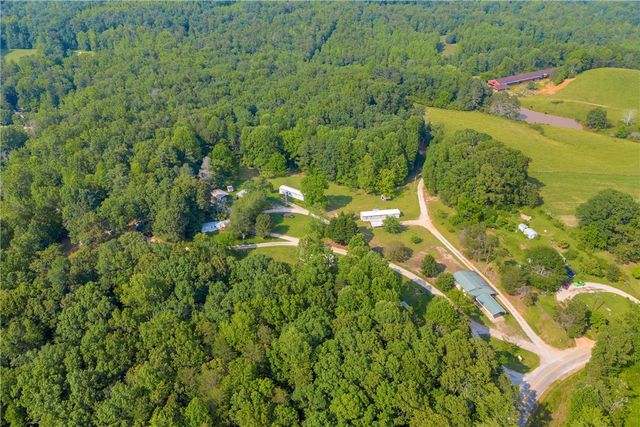 300 Tunnel Town Road, Mountain Rest, SC 29664