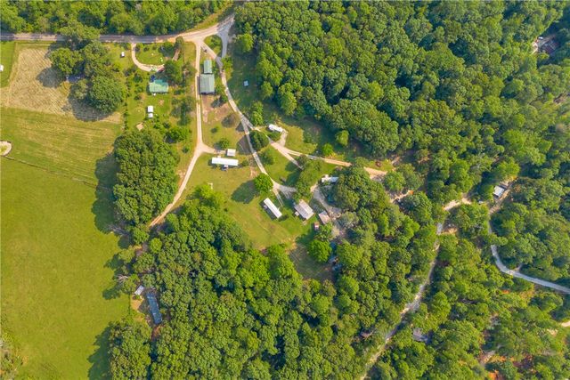 300 Tunnel Town Road, Mountain Rest, SC 29664