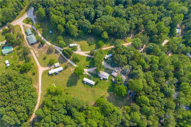 300 Tunnel Town Road, Mountain Rest, SC 29664