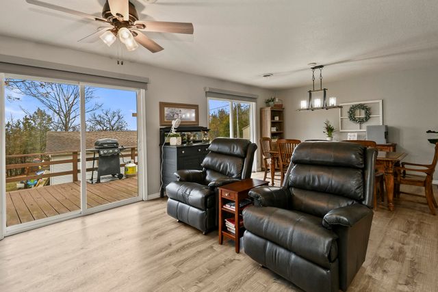 12 Old Happy Hollow Trail, Lampe, MO 65681