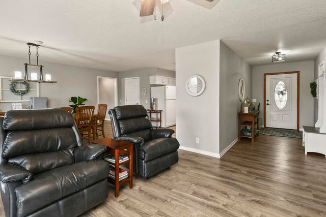 12 Old Happy Hollow Trail, Lampe, MO 65681