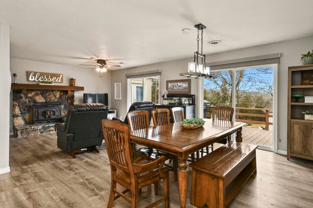 12 Old Happy Hollow Trail, Lampe, MO 65681