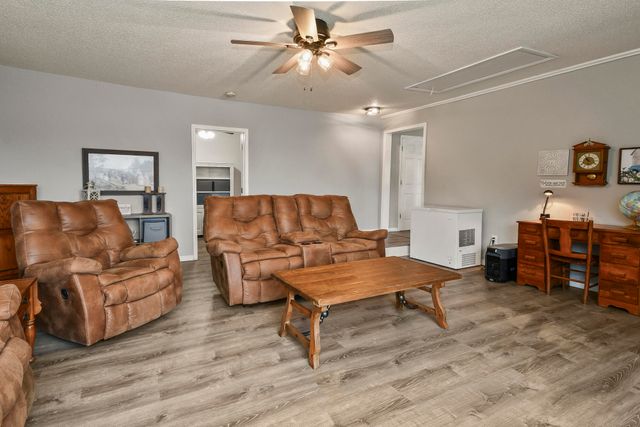 12 Old Happy Hollow Trail, Lampe, MO 65681