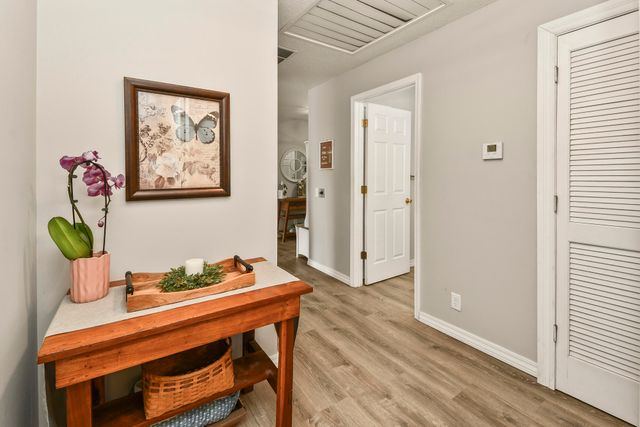 12 Old Happy Hollow Trail, Lampe, MO 65681