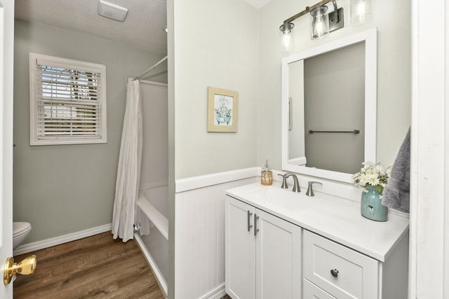 12 Old Happy Hollow Trail, Lampe, MO 65681