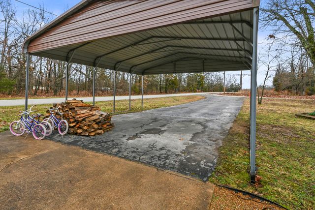 12 Old Happy Hollow Trail, Lampe, MO 65681