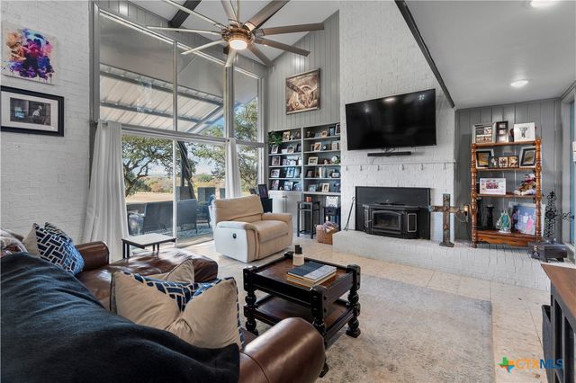 106 Pamela Drive, Gatesville, TX 76528