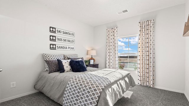2863 Cantara Lane SW, Albuquerque, NM 87121