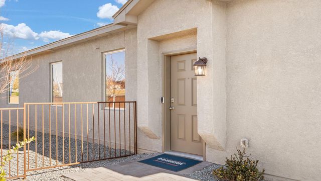 2863 Cantara Lane SW, Albuquerque, NM 87121