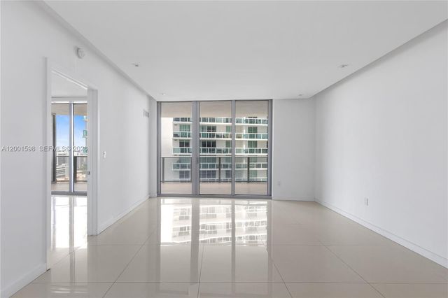 488 NE 18th St 1807, Miami, FL 33132