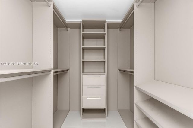 488 NE 18th St 1807, Miami, FL 33132