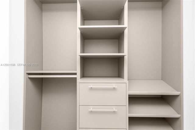 488 NE 18th St 1807, Miami, FL 33132