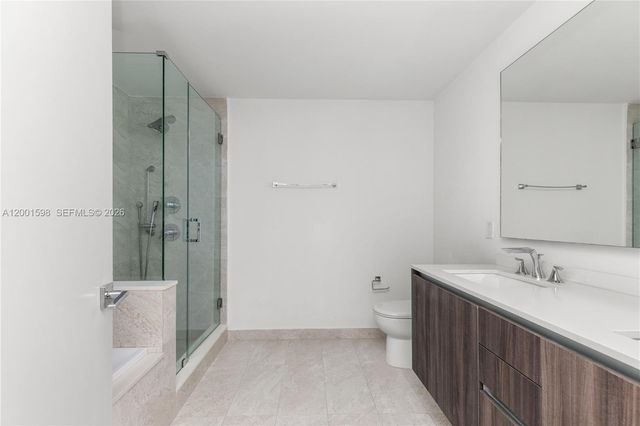 488 NE 18th St 1807, Miami, FL 33132