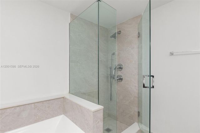 488 NE 18th St 1807, Miami, FL 33132