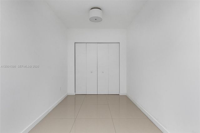 488 NE 18th St 1807, Miami, FL 33132