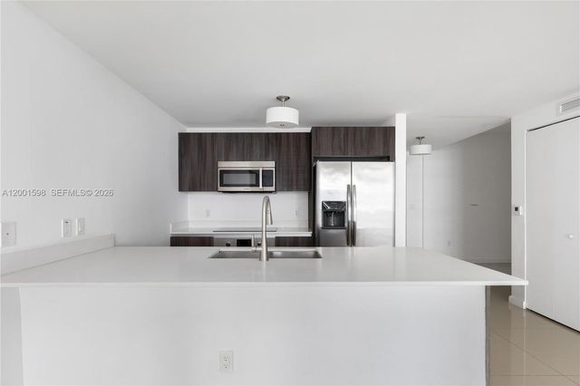 488 NE 18th St 1807, Miami, FL 33132