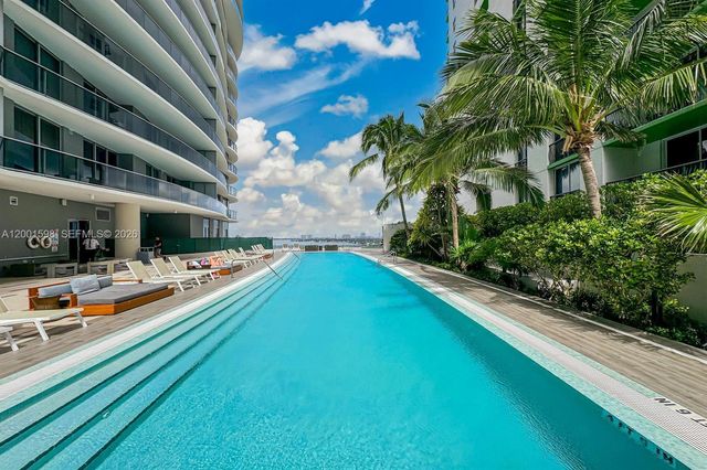 488 NE 18th St 1807, Miami, FL 33132