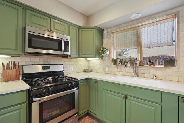 1421 Graffigna, Lodi, CA 95242