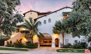 211 Bath Street, Santa Barbara, CA 93101