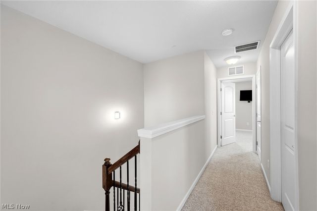 6196 N Pointe Drive, Pepper Pike, OH 44124