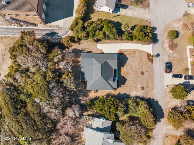 309 Pine Knoll Circle, Atlantic Beach, NC 28512