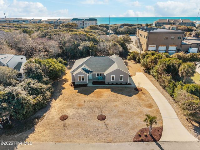 309 Pine Knoll Circle, Atlantic Beach, NC 28512