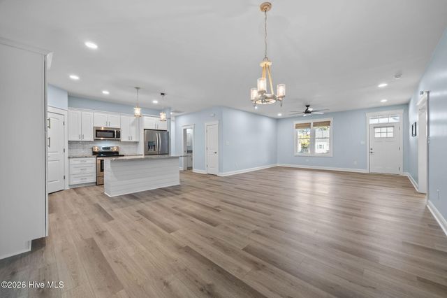 309 Pine Knoll Circle, Atlantic Beach, NC 28512