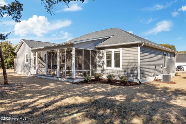 309 Pine Knoll Circle, Atlantic Beach, NC 28512