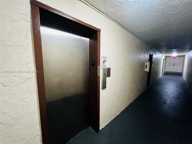 8307 SW 142nd Ave F306, Miami, FL 33183