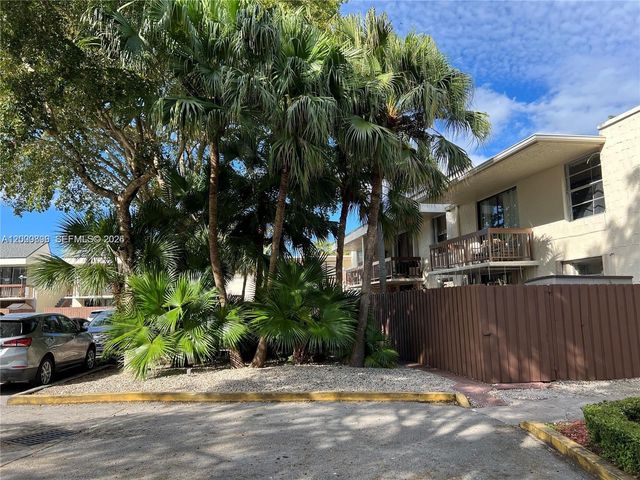 8307 SW 142nd Ave F306, Miami, FL 33183