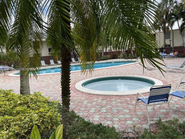 8307 SW 142nd Ave F306, Miami, FL 33183