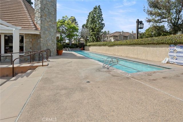 2571 Plaza Del Amo 209, Torrance, CA 90503